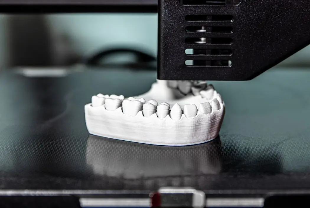Przyszłość cyfrowa w protetyce zębów