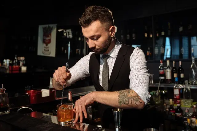 Barman – opis zawodu