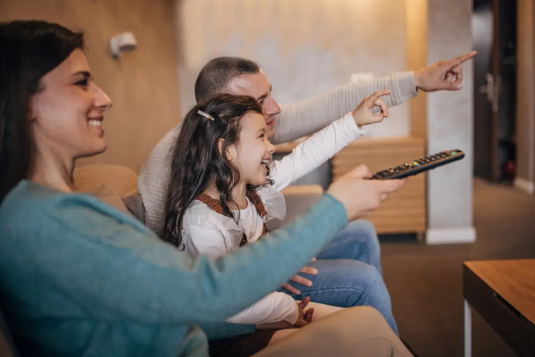 Jak podłączyć smartfon do telewizora? Poznaj aplikację SmartThings