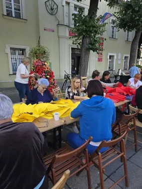 Na Placu Ratuszowym widać już dożynkowe przygotowania