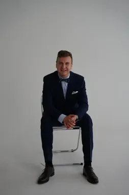 Podrabiają głos bliskich i numery banków. Zielonogórski adwokat ostrzega