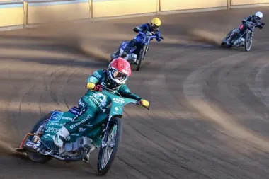 Falubaz zaczyna sezon z ciężarem oczekiwań i nowym ogniwem w składzie