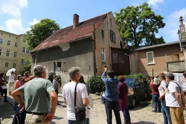 Brazylijka odkryła rodzinne zdjęcia z Zielonej Góry i obroniła pracę o Winobraniu