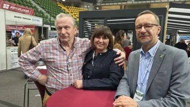 Ławka solarna i prefabrykowane domy wśród nagrodzonych na zielonogórskich targach