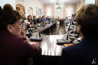 125 mln zł pożyczki i 300 mln zł rocznie na inwestycje w Zielonej Górze
