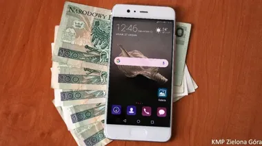 Po telefonie od rzekomego pracownika banku mężczyzna stracił 59 tysięcy złotych