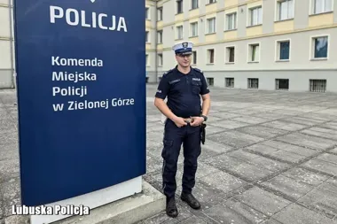 Po służbie zauważył kradzież w sklepie - złodziej nie wyszedł z łupem